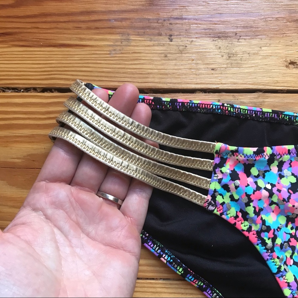 Victoria's Secret Multi-Colored Bikini, EUC, M - Picture 10 of 15